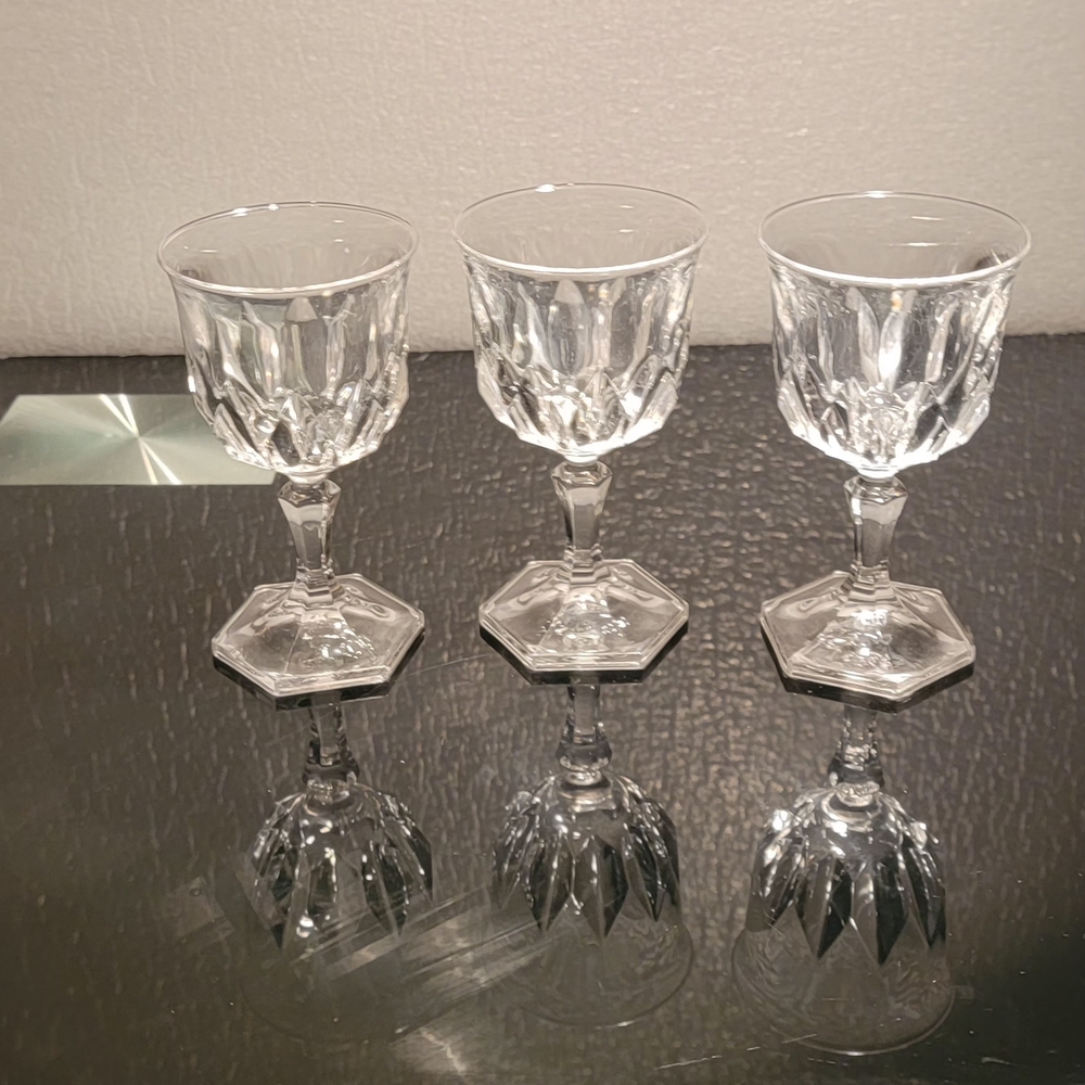 Crystal Stemware Clear Wine Glass Set